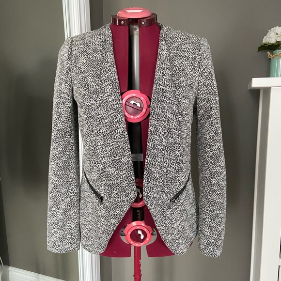 NWOT Reitmans Tweed Blazer - Picture 1 of 6